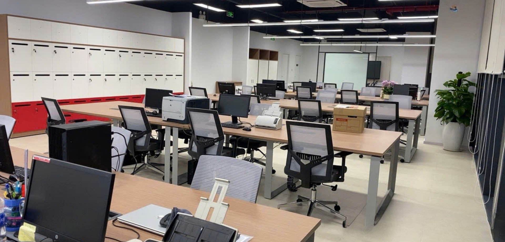 Dự Án Ngân Hàng Techcombank (Indoor)