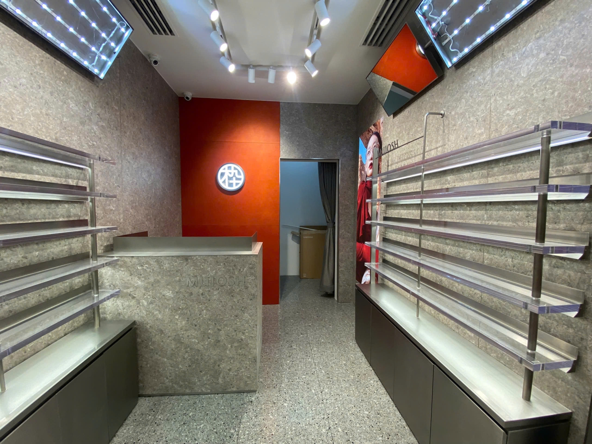 Dự Án Mắt Kính MOJOSH