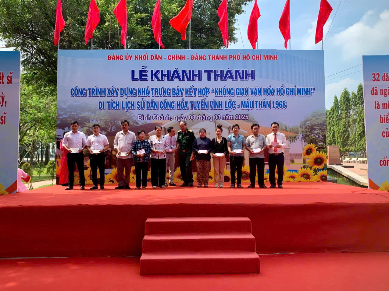 Dự Án Nhà Trưng Bày